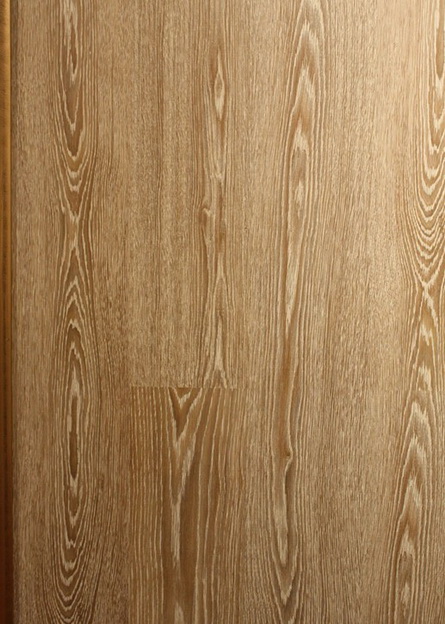 Oak brushed flooring